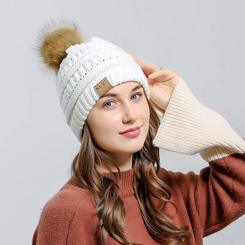V&J Custom Embroidery Logo 100% Acrylic Pom Pom Knitted Fashion Beanie Hat