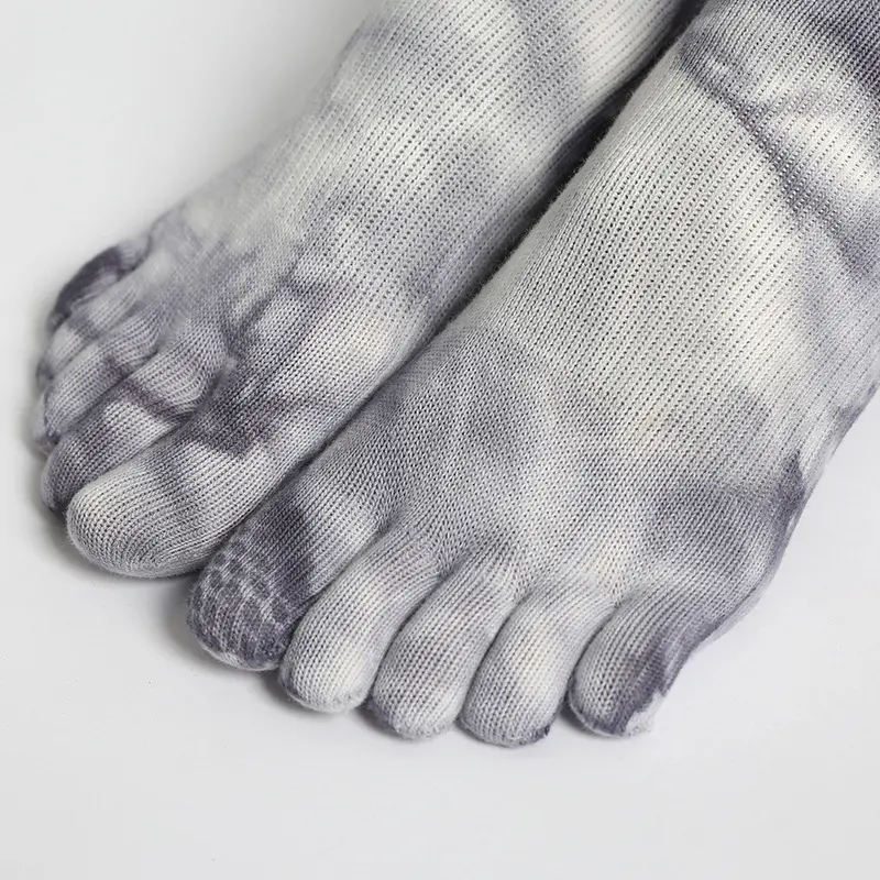 tie dye socks (1)